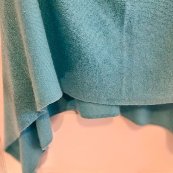 Lilly Pulitzer Cashmere Poncho - Picture 4 of 7